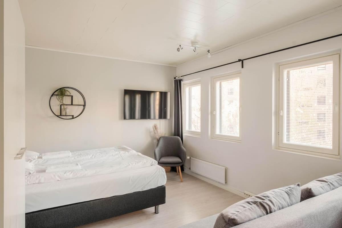 Norden Homes Quick & Easy Airport And City Centre Access Helsínquia Exterior foto