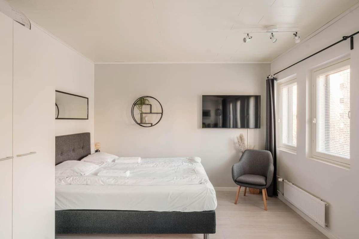 Norden Homes Quick & Easy Airport And City Centre Access Helsínquia Exterior foto